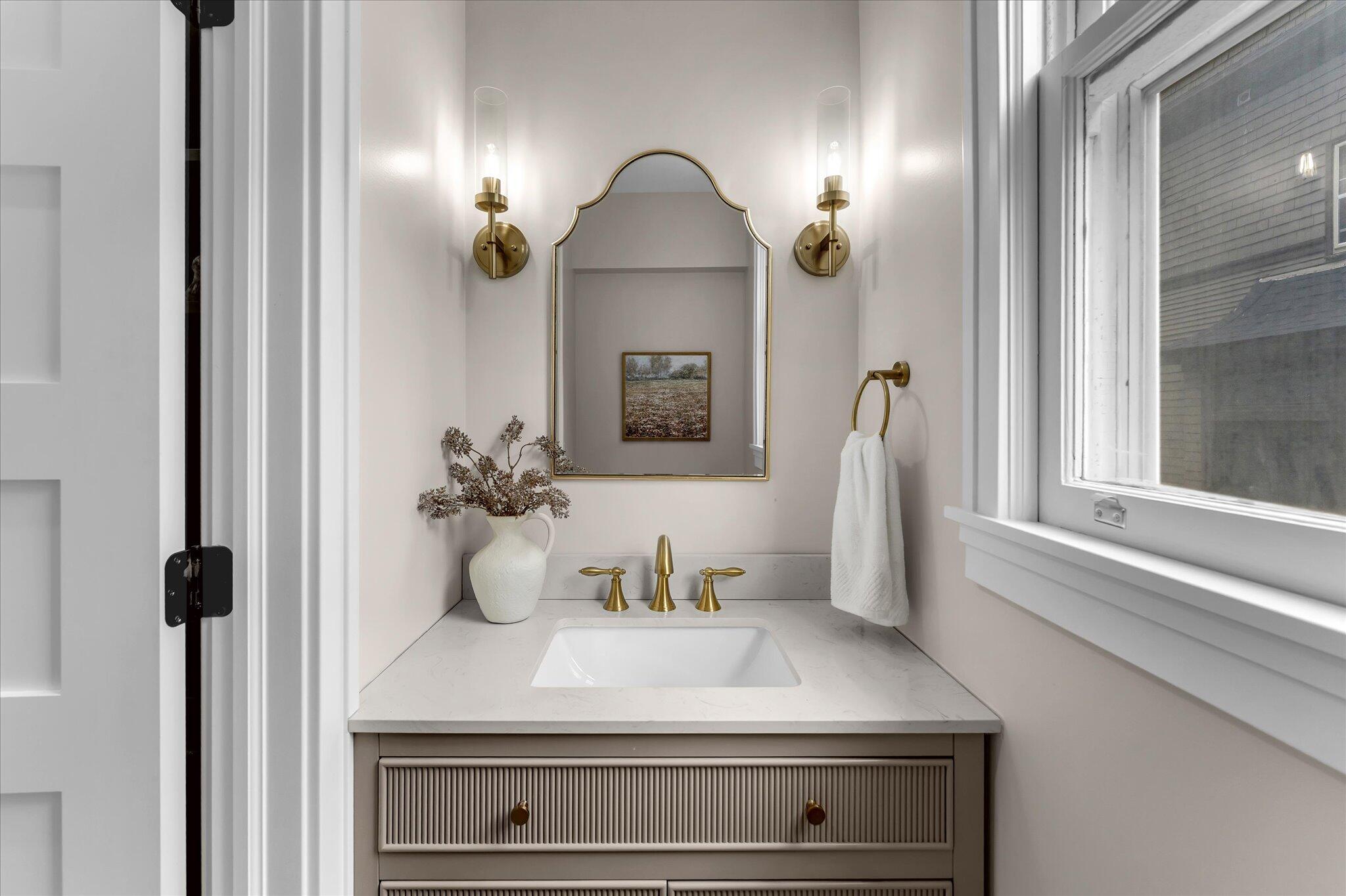 233 Morris Avenue SE