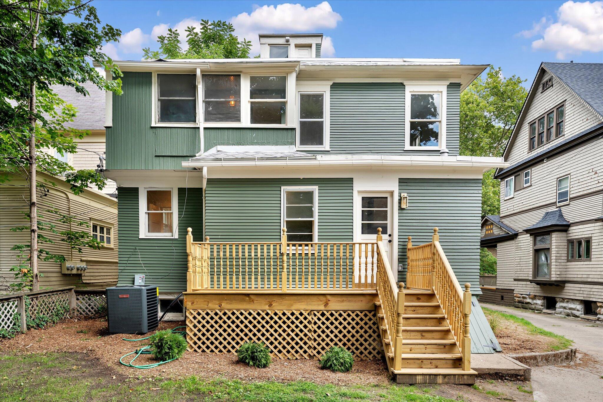 233 Morris Avenue SE