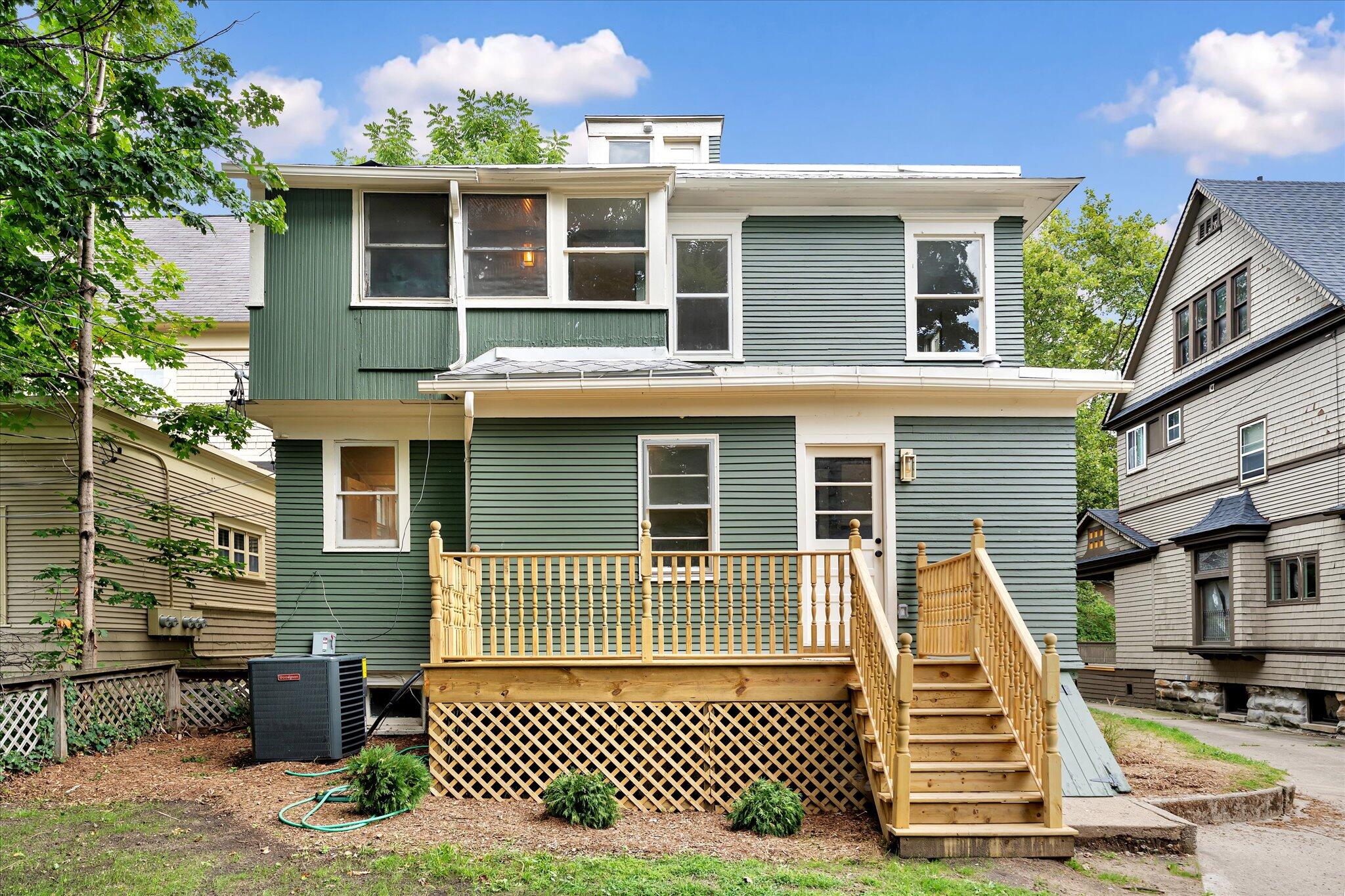 233 Morris Avenue SE