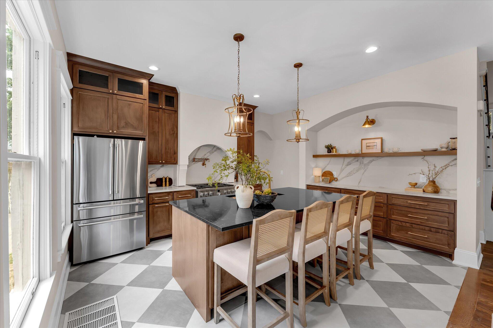 233 Morris Avenue SE