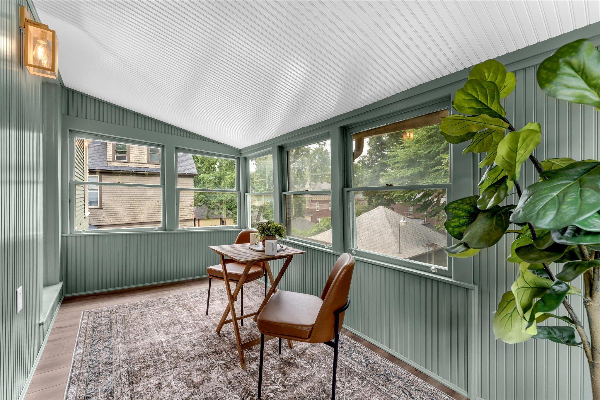 233 Morris Avenue SE