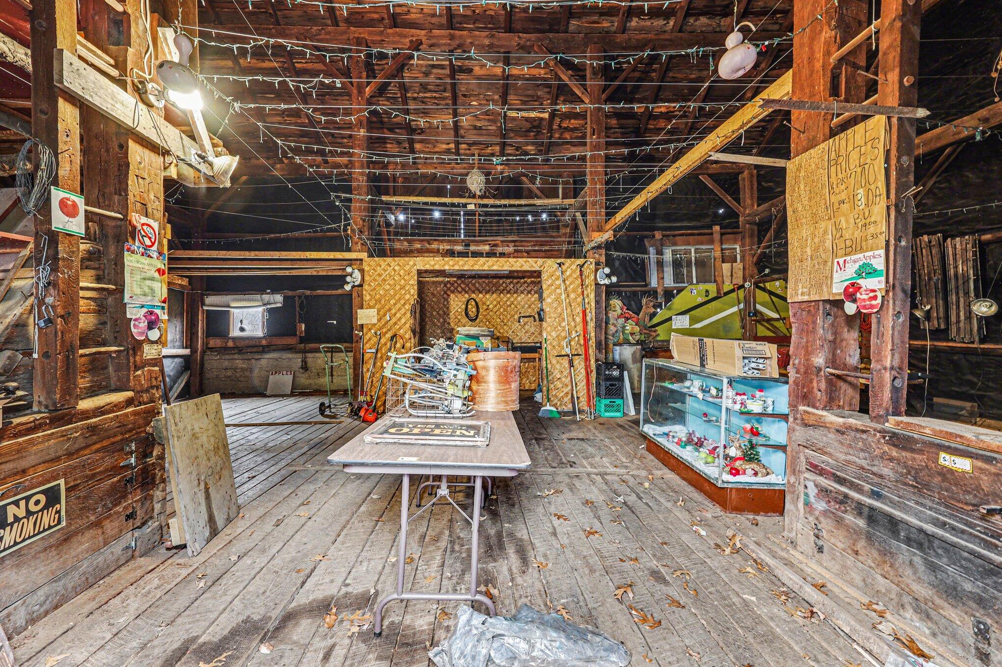 8183 Herrington Avenue NE