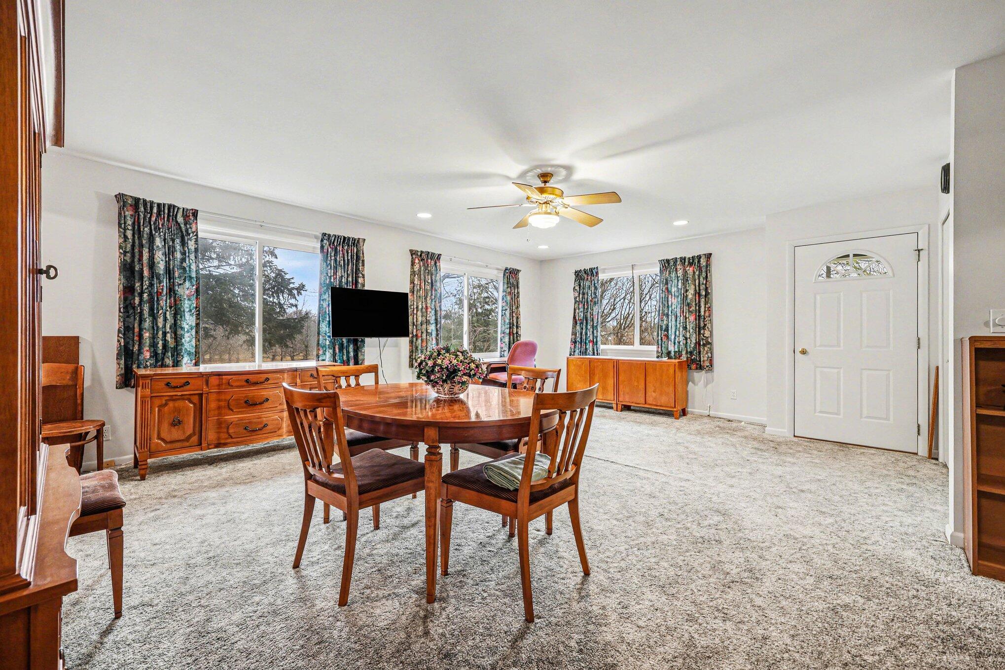 8183 Herrington Avenue NE