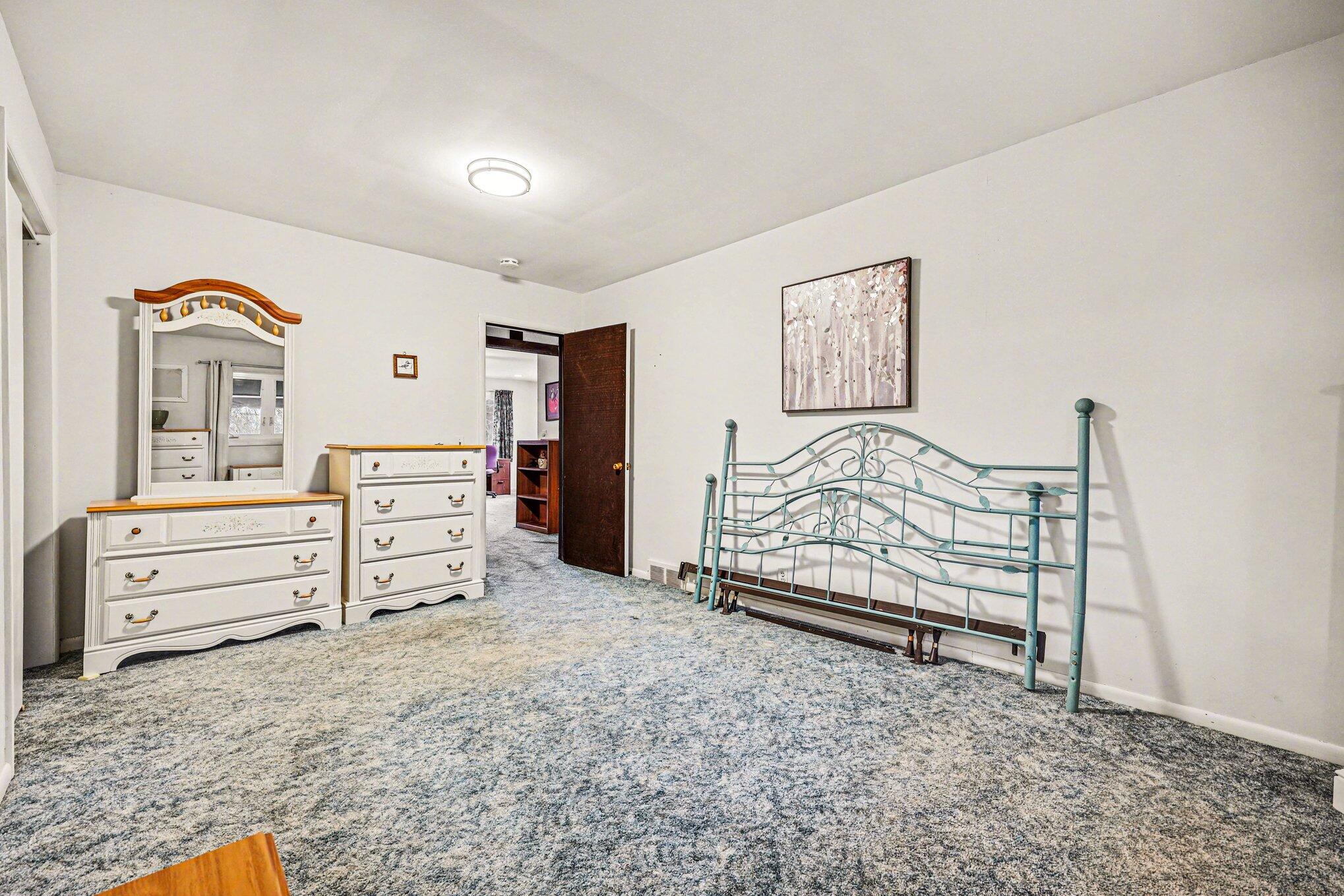 8183 Herrington Avenue NE