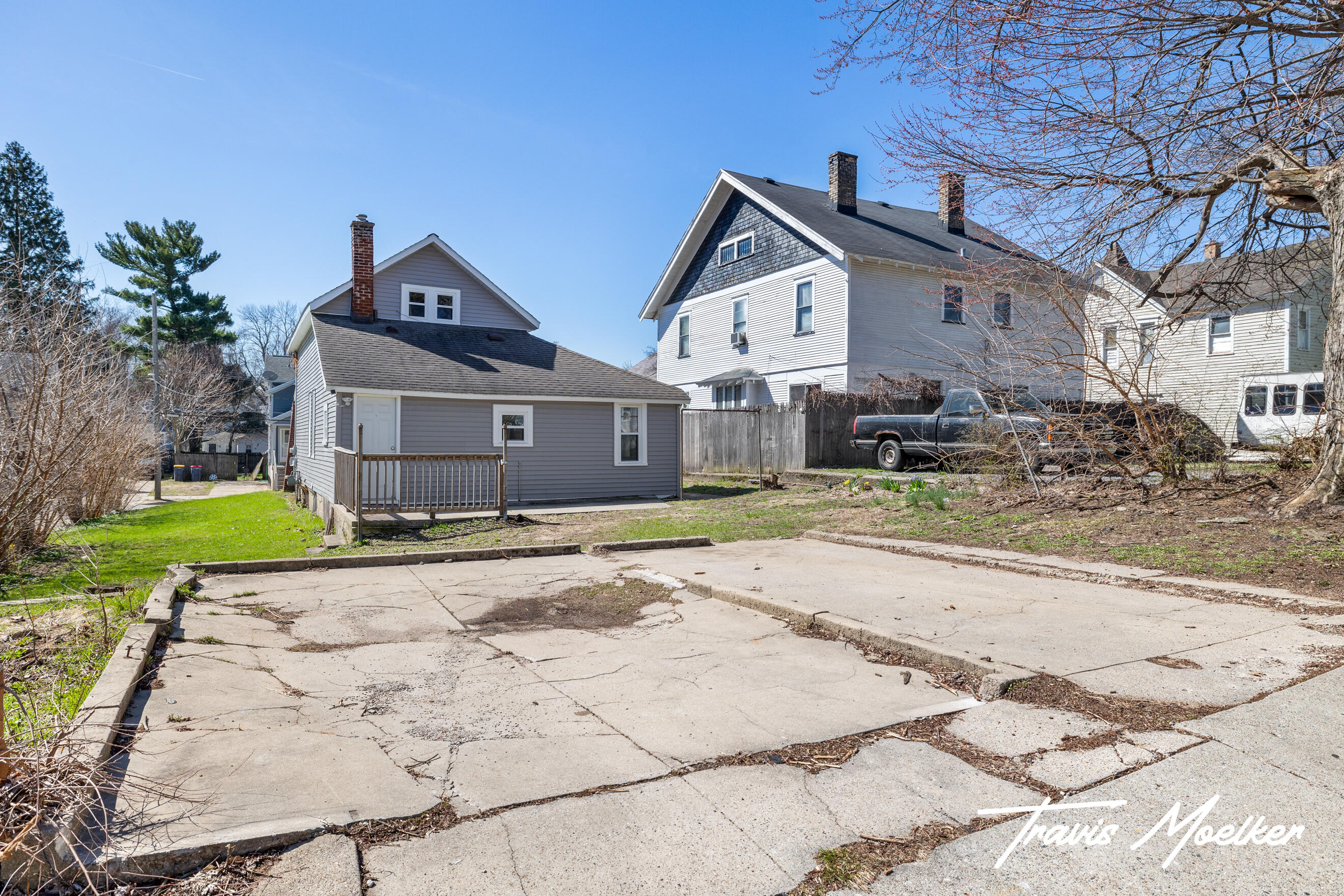 839 Baxter Street SE