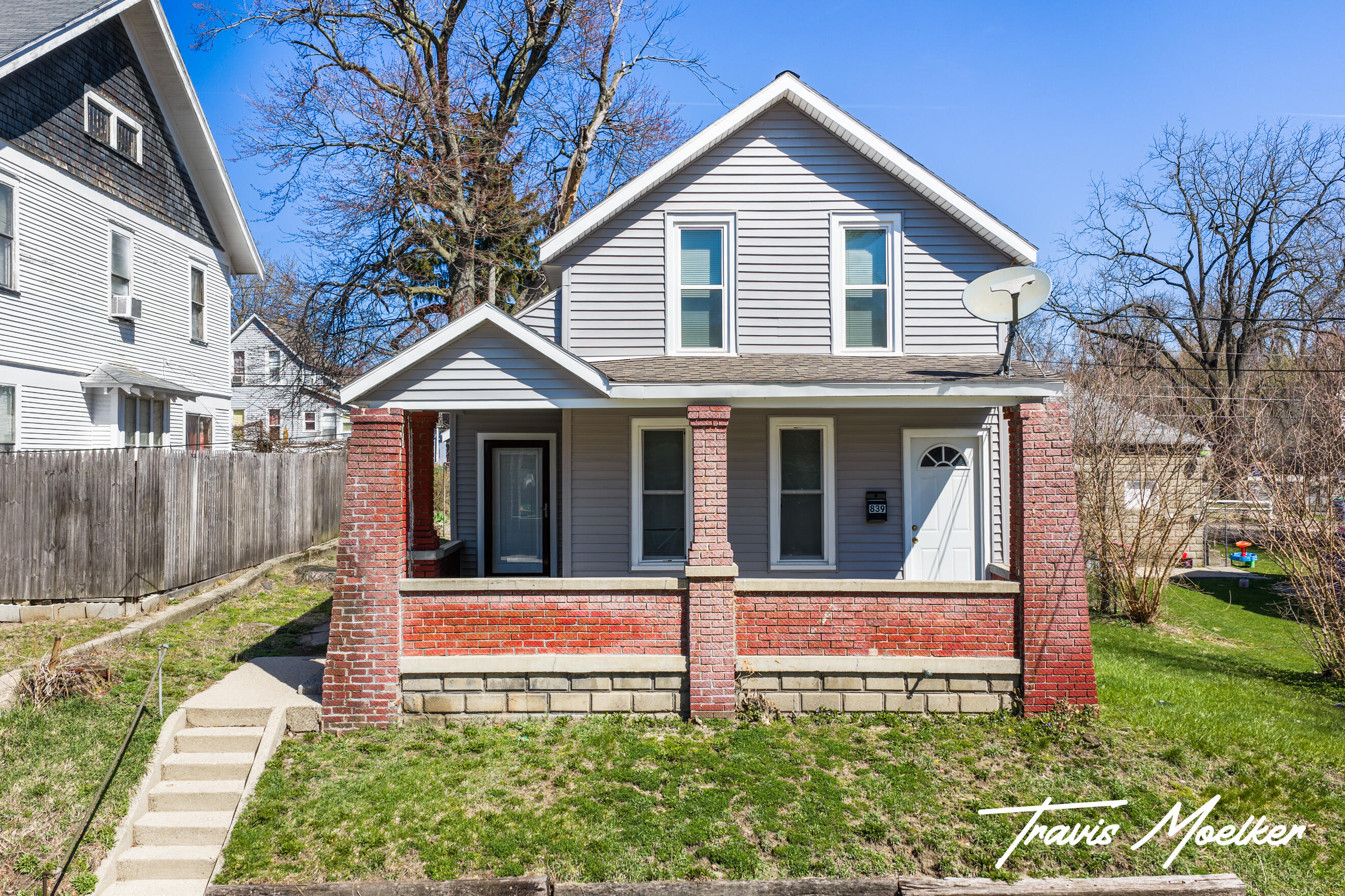 839 Baxter Street SE