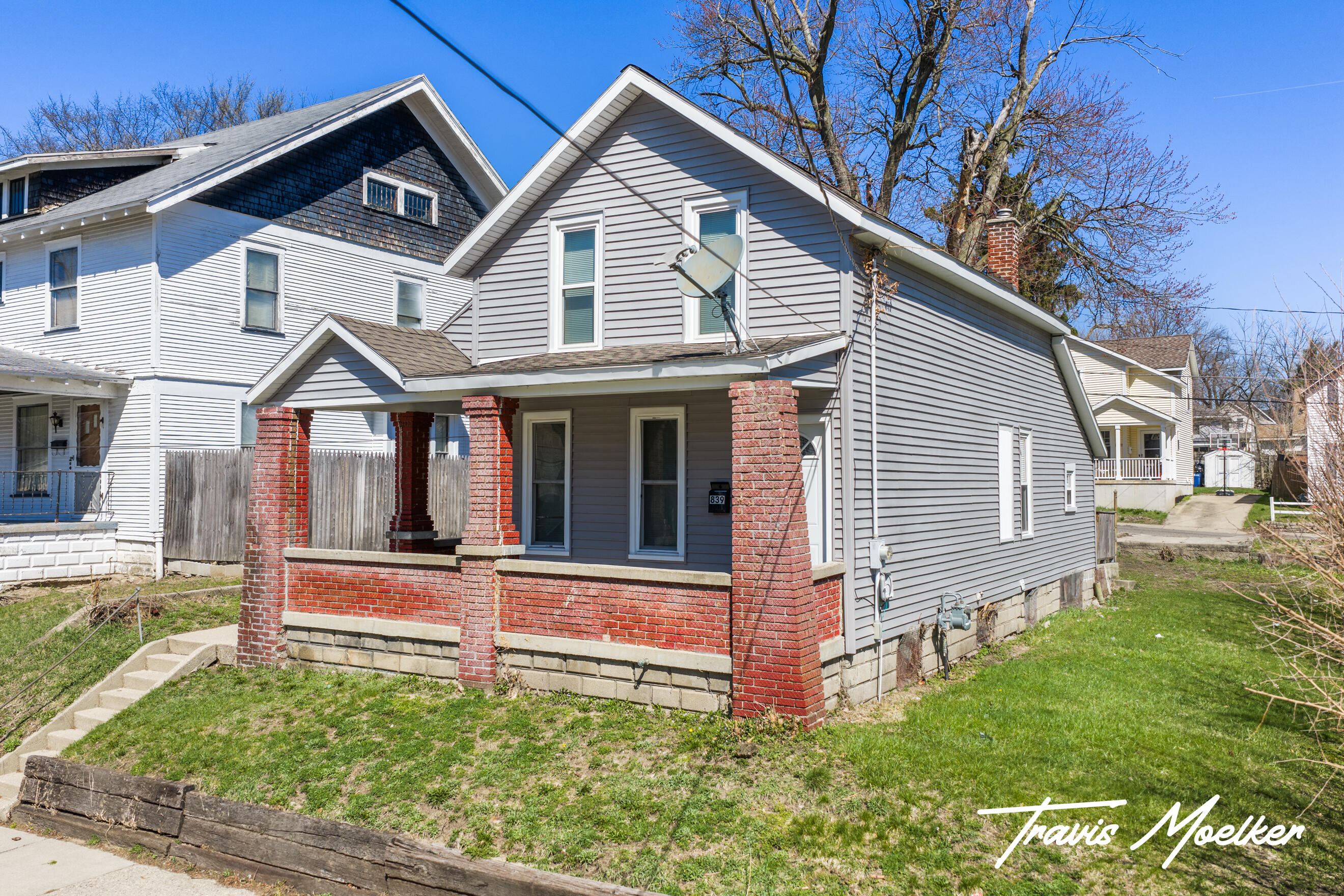 839 Baxter Street SE