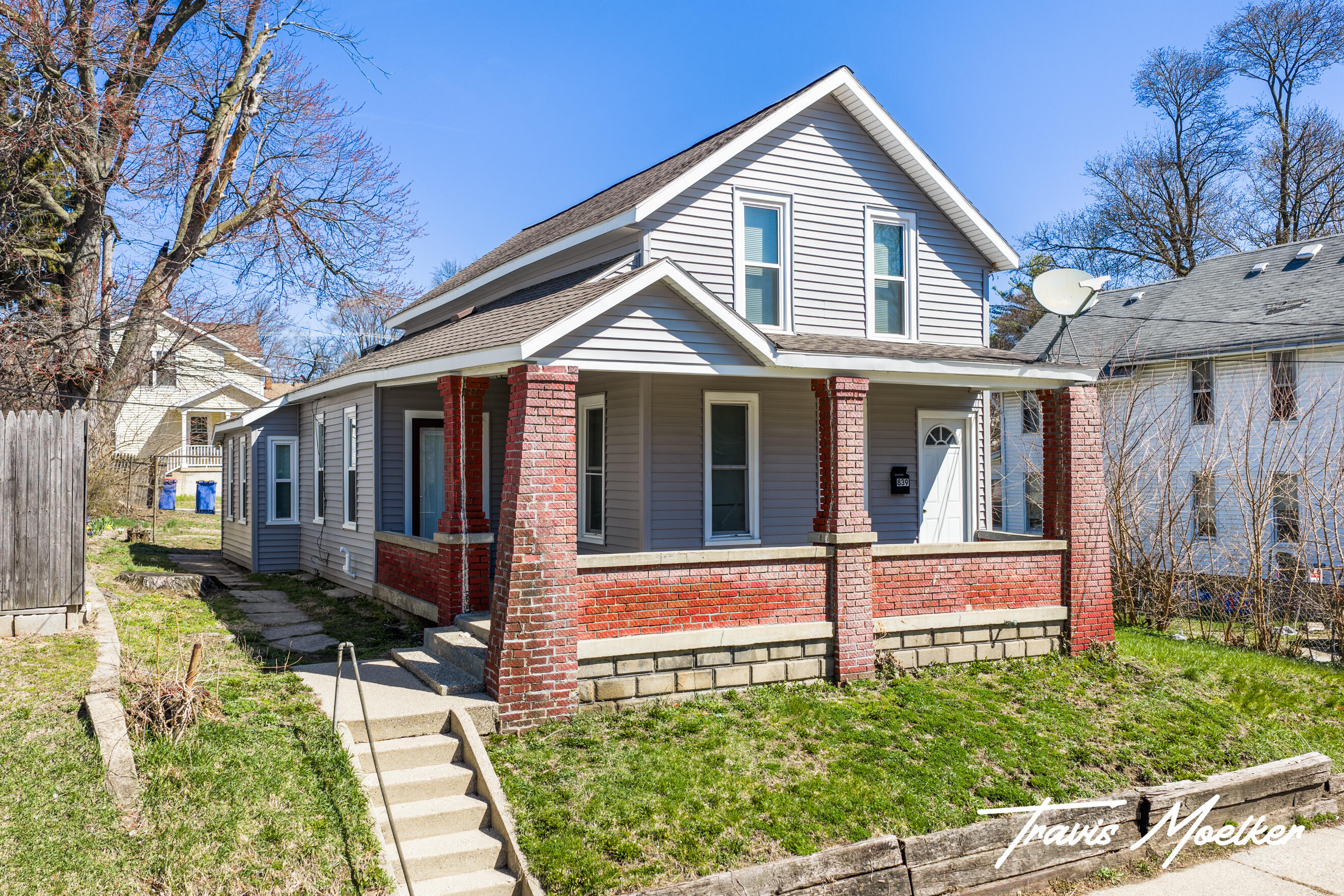 839 Baxter Street SE
