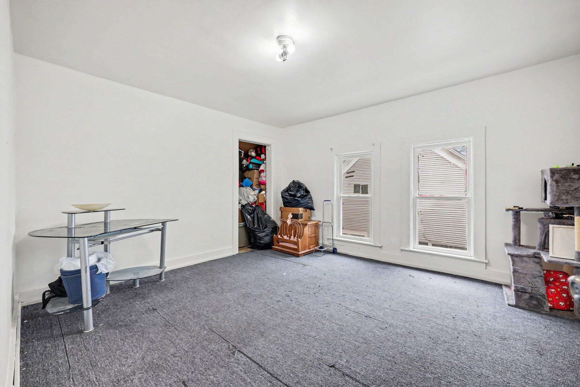 2832 6th Street