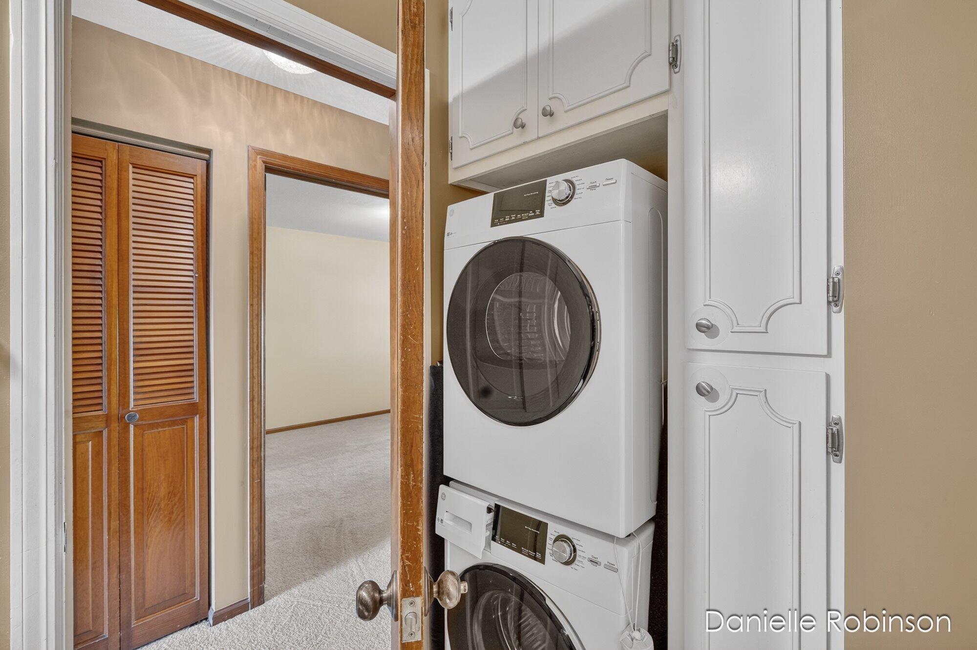 929 Village Lane 140