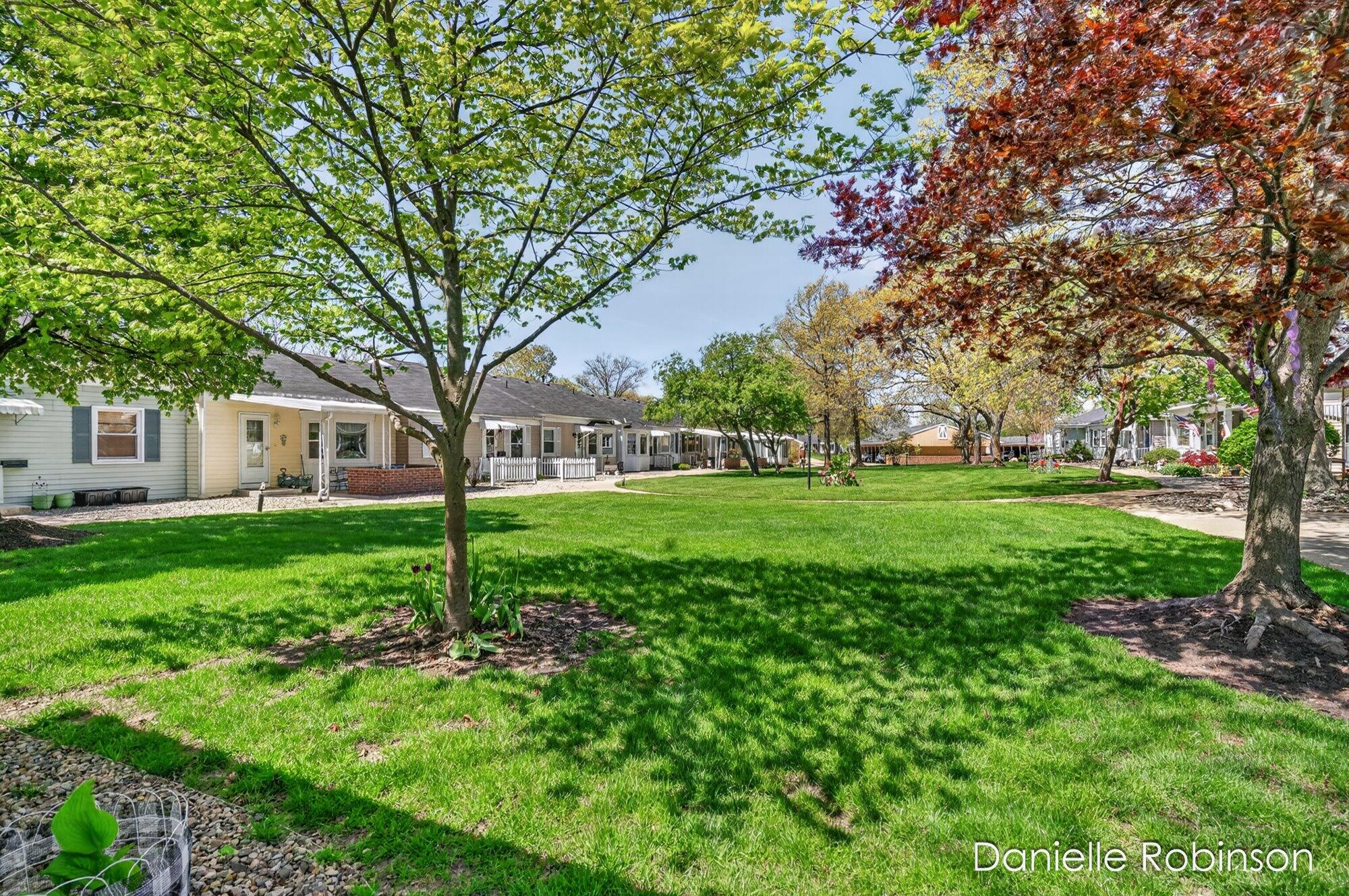 929 Village Lane 140