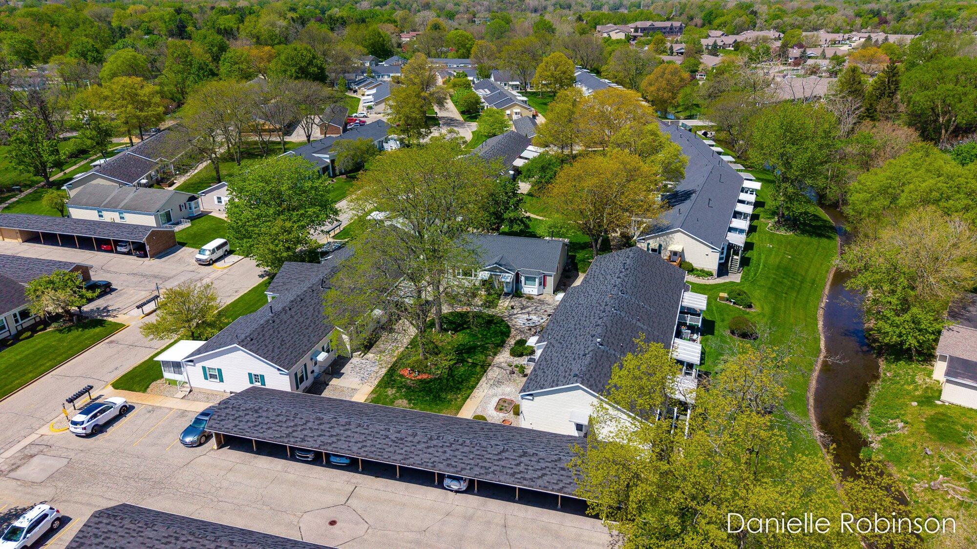 929 Village Lane 140