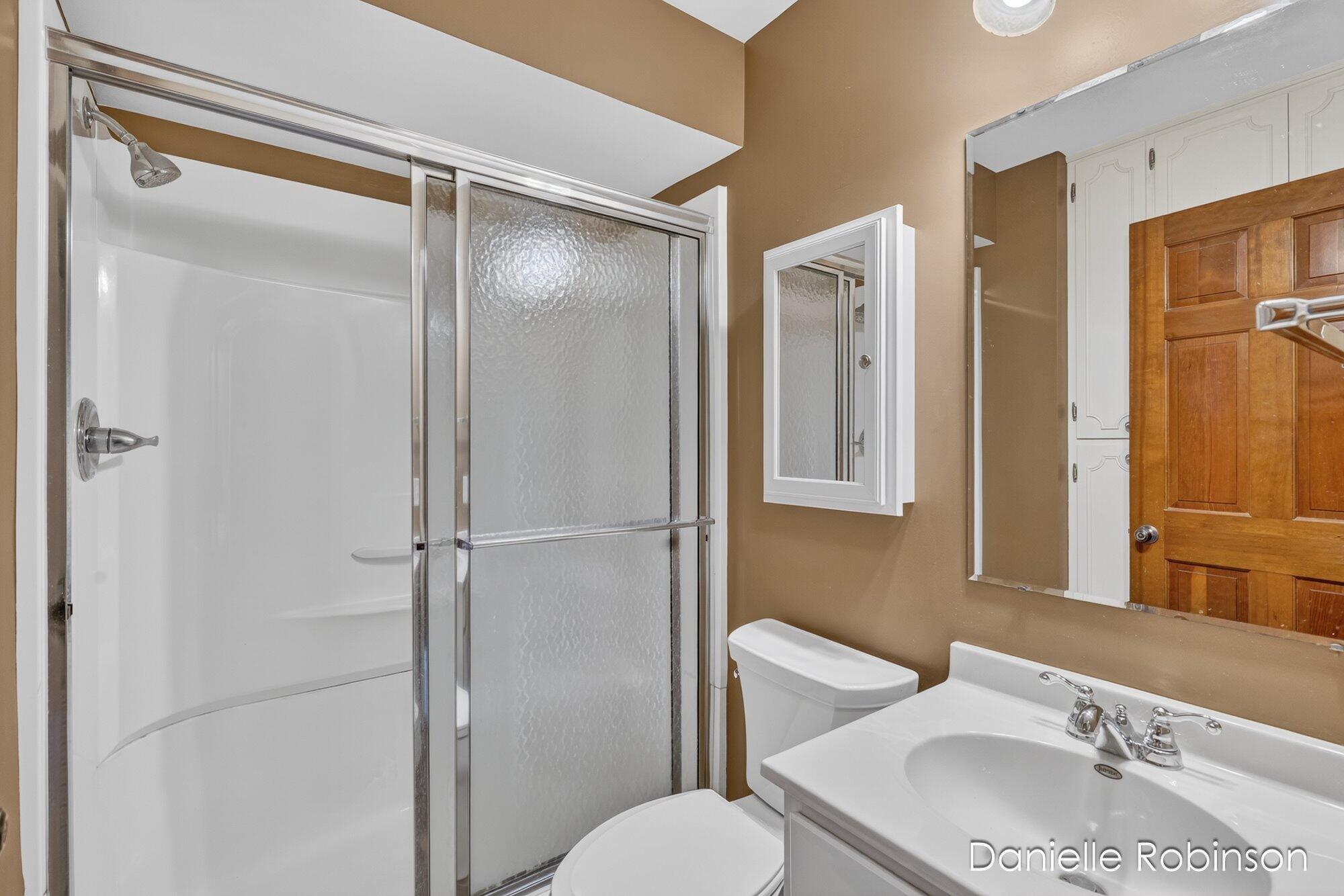 929 Village Lane 140