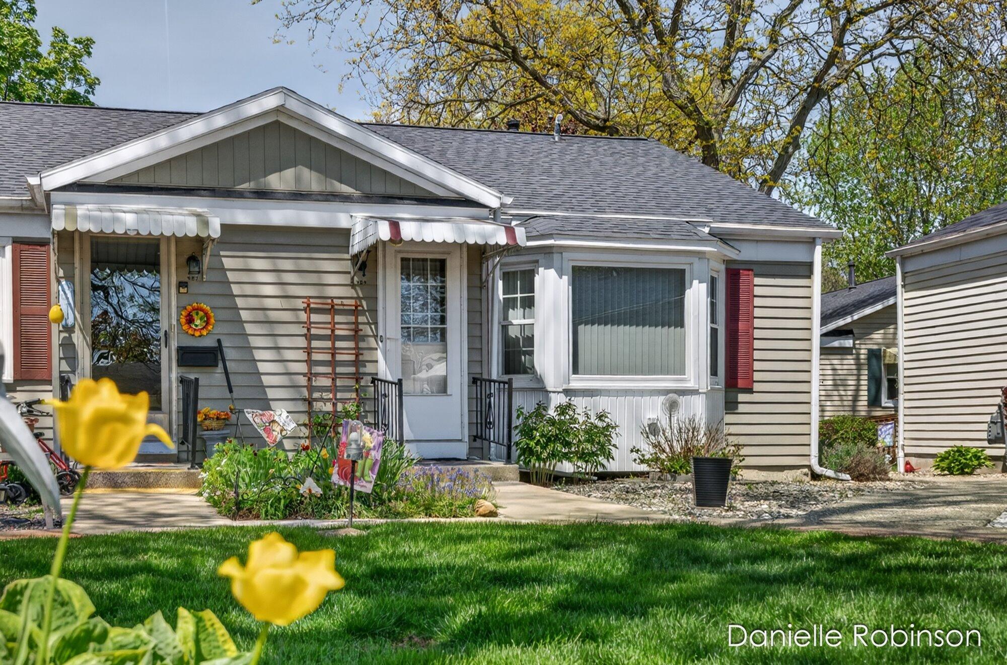 929 Village Lane 140
