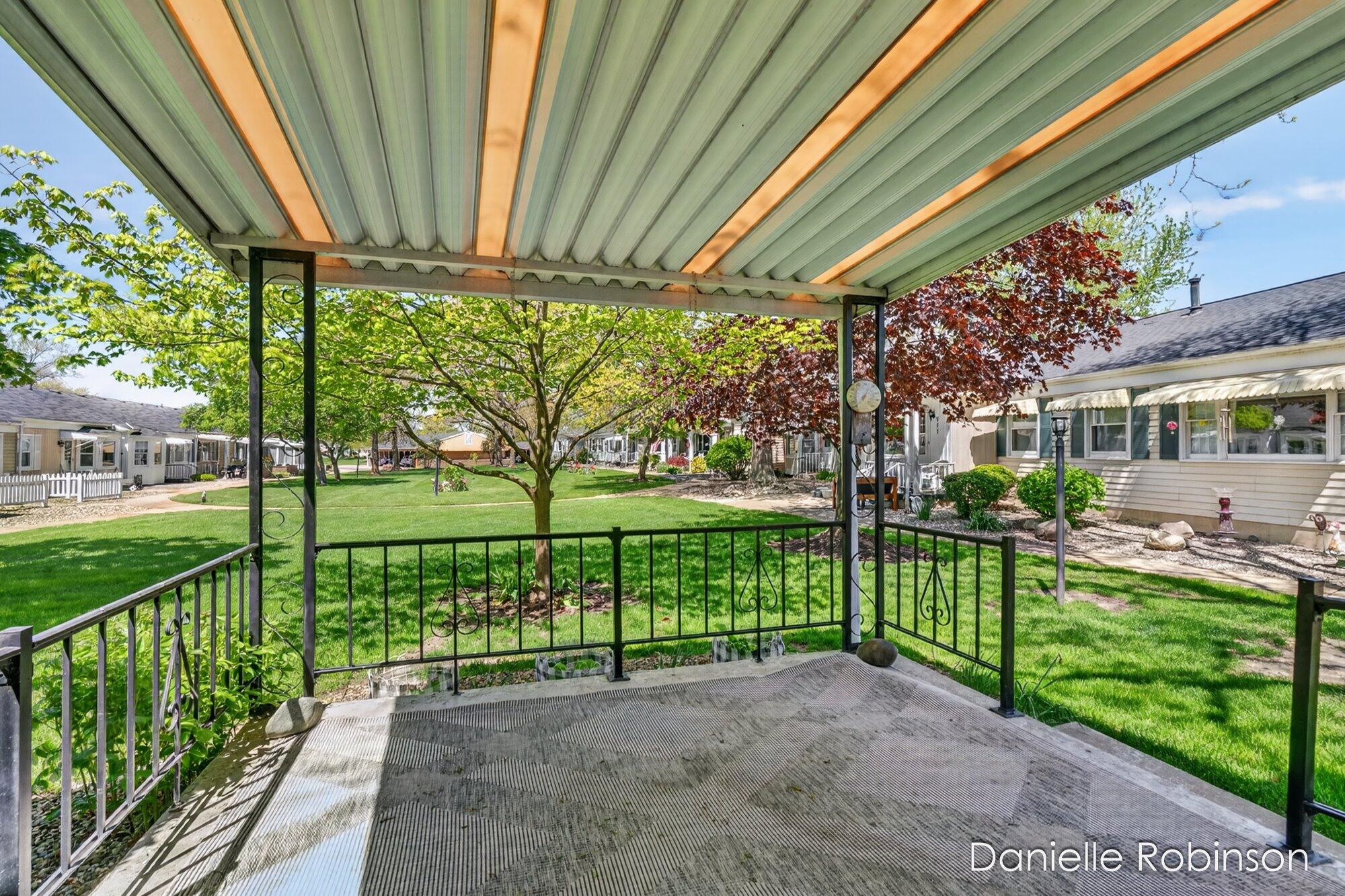 929 Village Lane 140