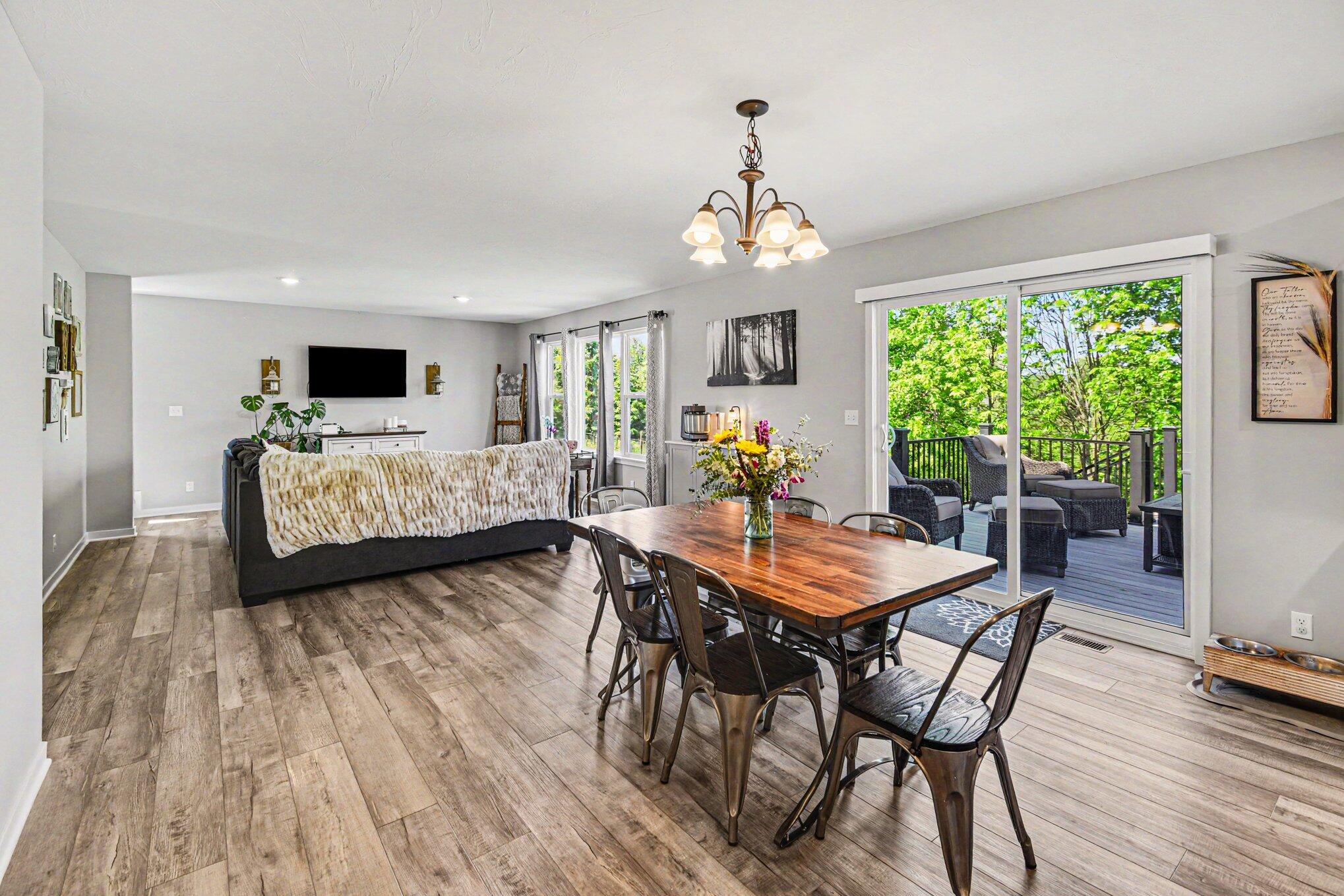 3432 Sagecrest Drive
