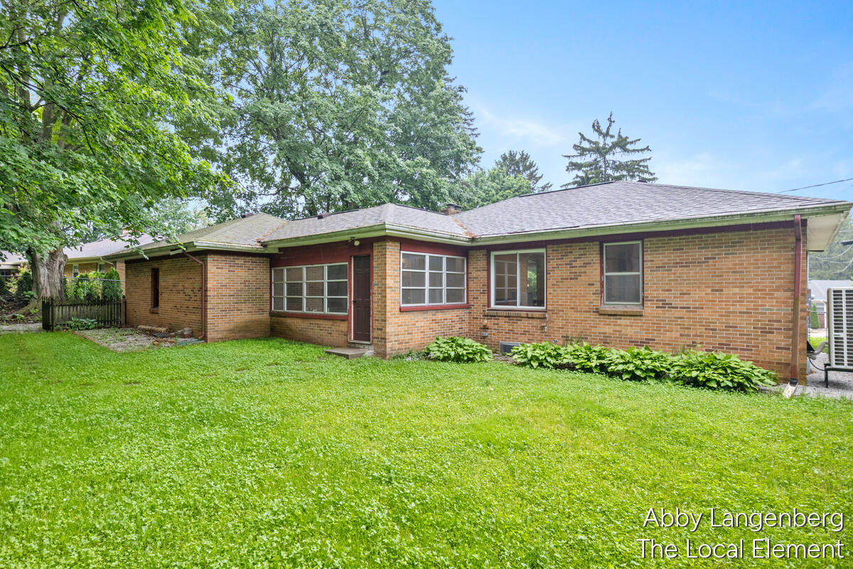 450 Newberg Avenue NW