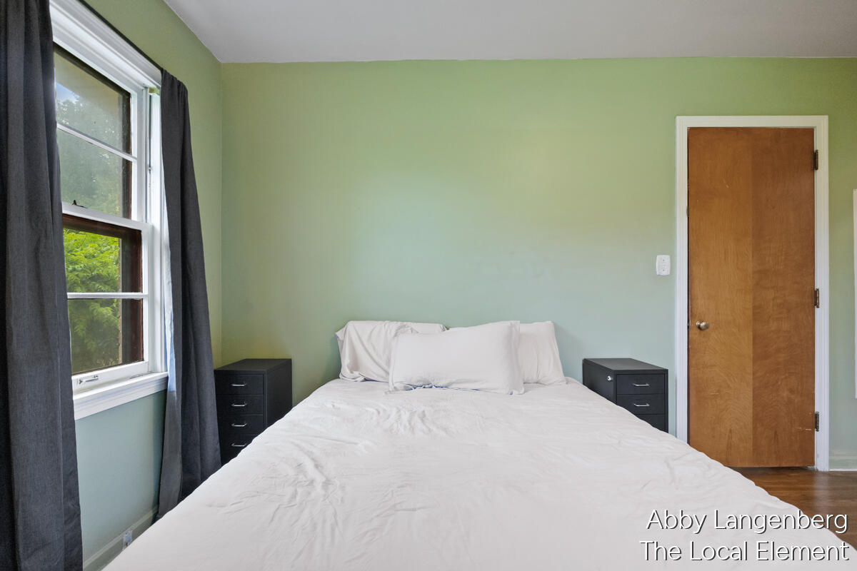 450 Newberg Avenue NW