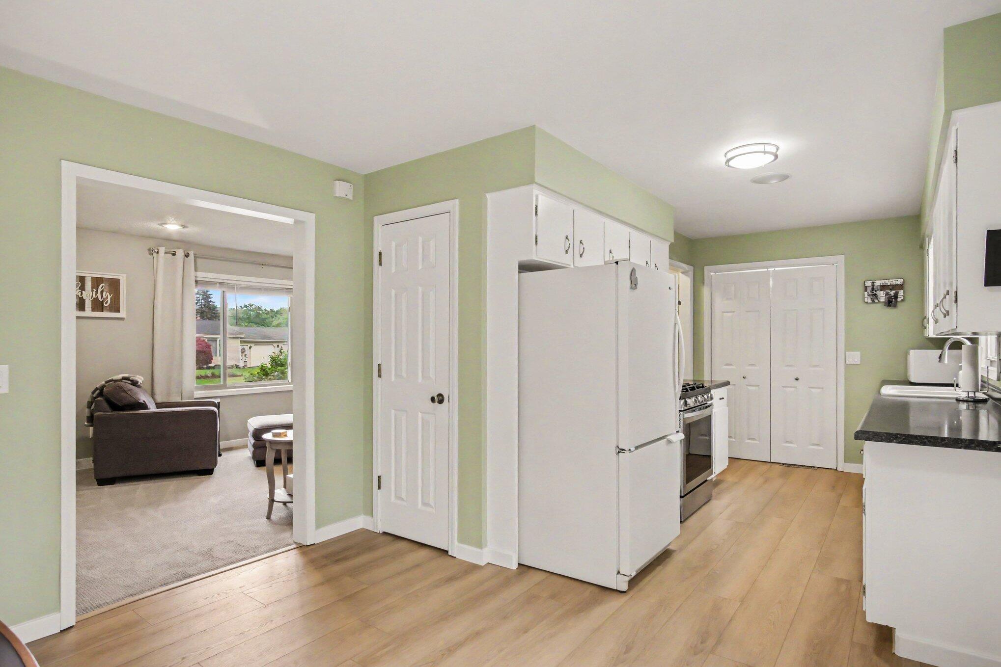 5495 Rockridge Drive NE