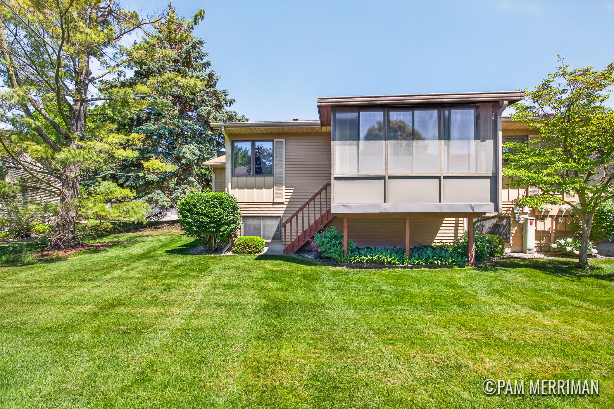 6733 Leisure Way Drive SE 32