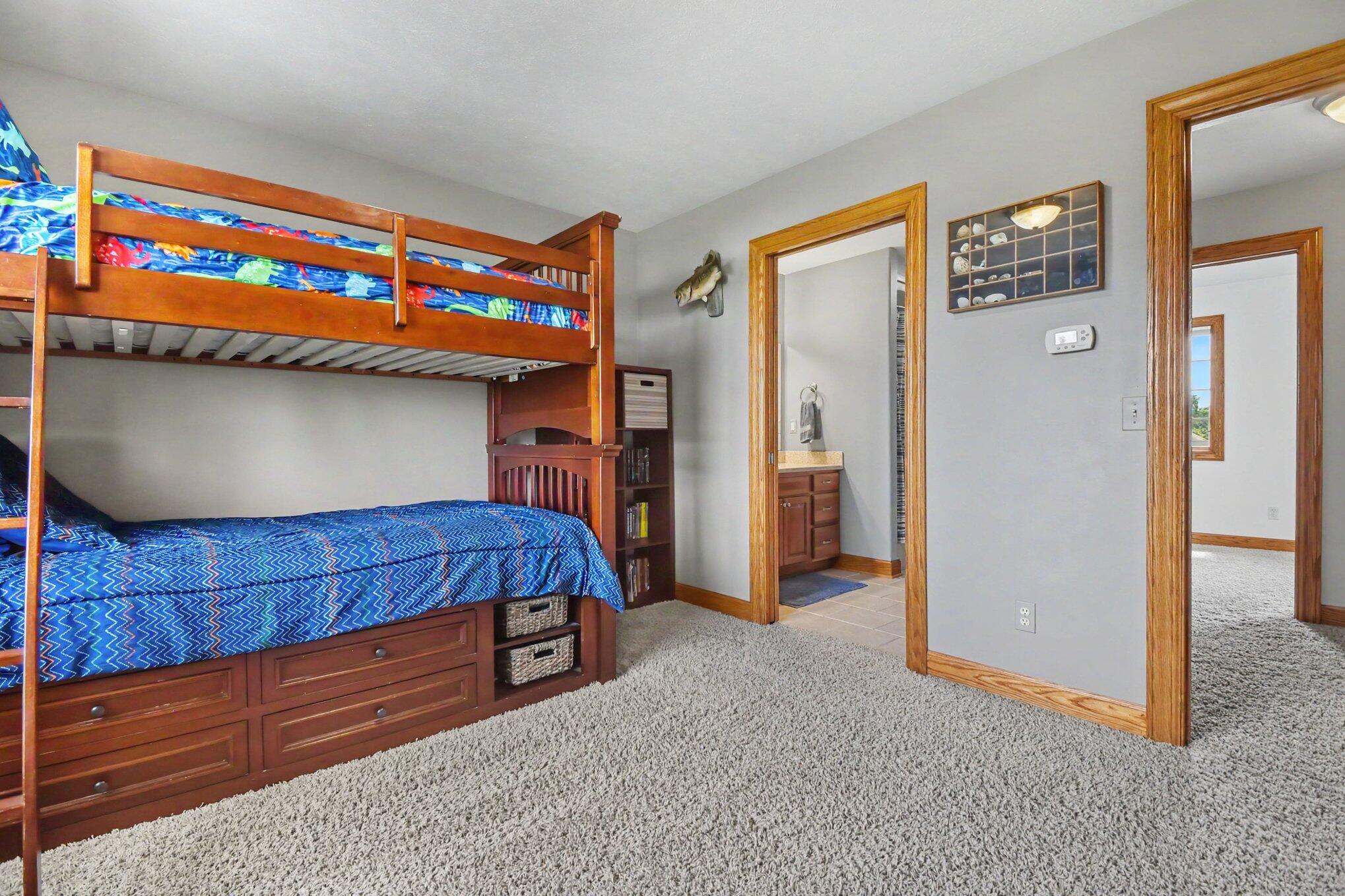 3917 Sidehill Drive