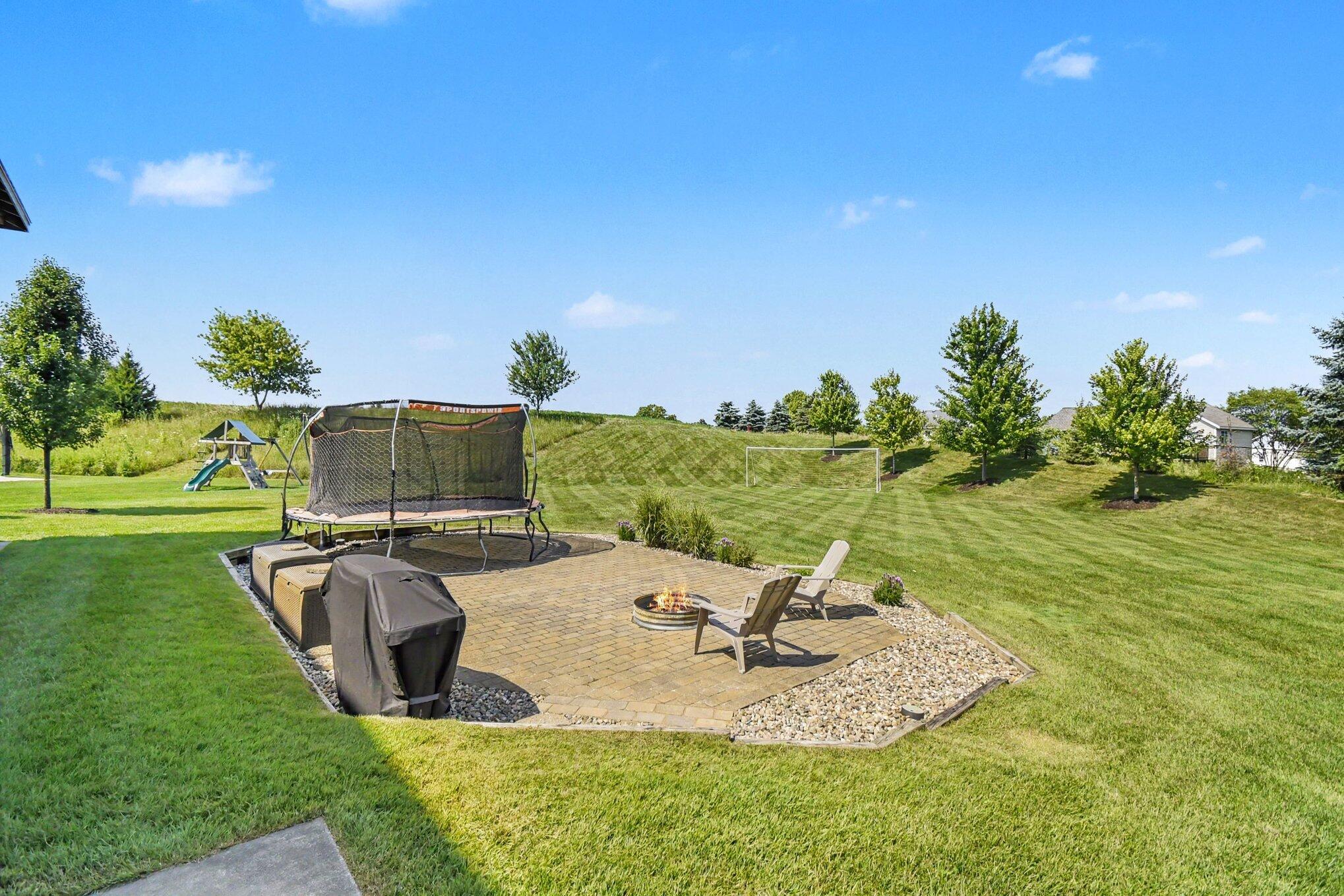 3917 Sidehill Drive
