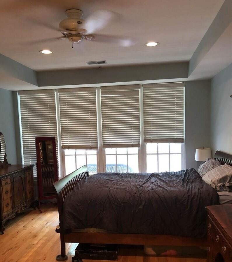 402 9TH ST Unit: E4L