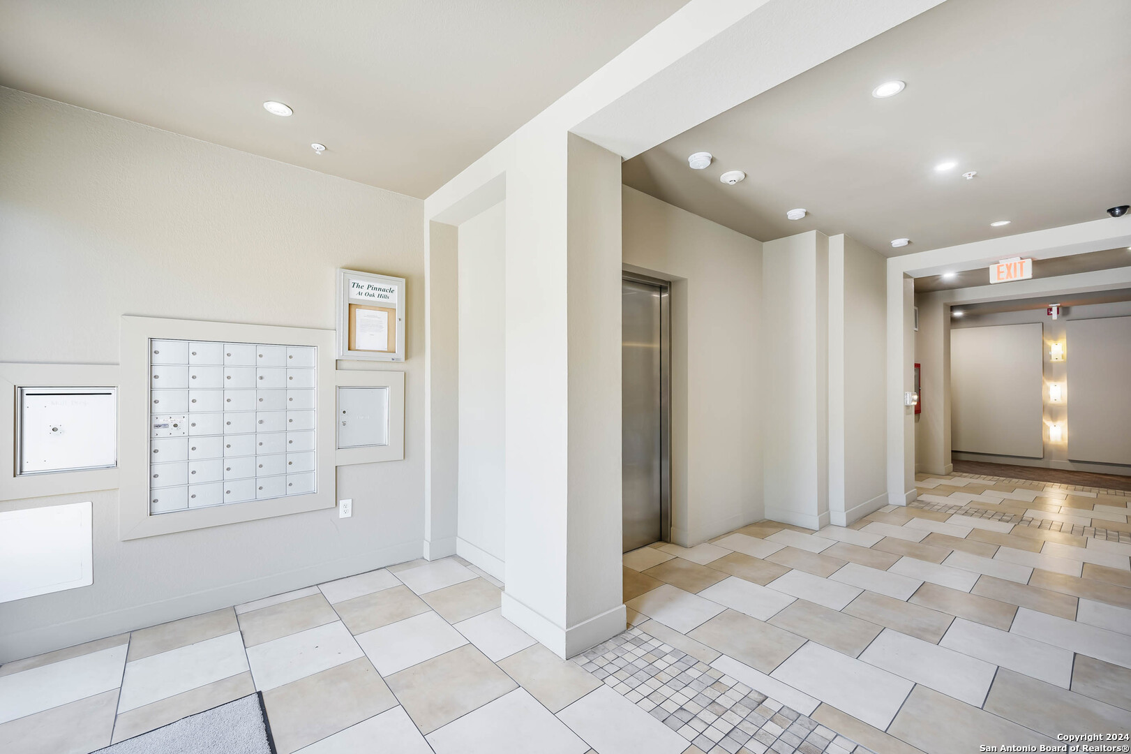 7342 oak manor 7205