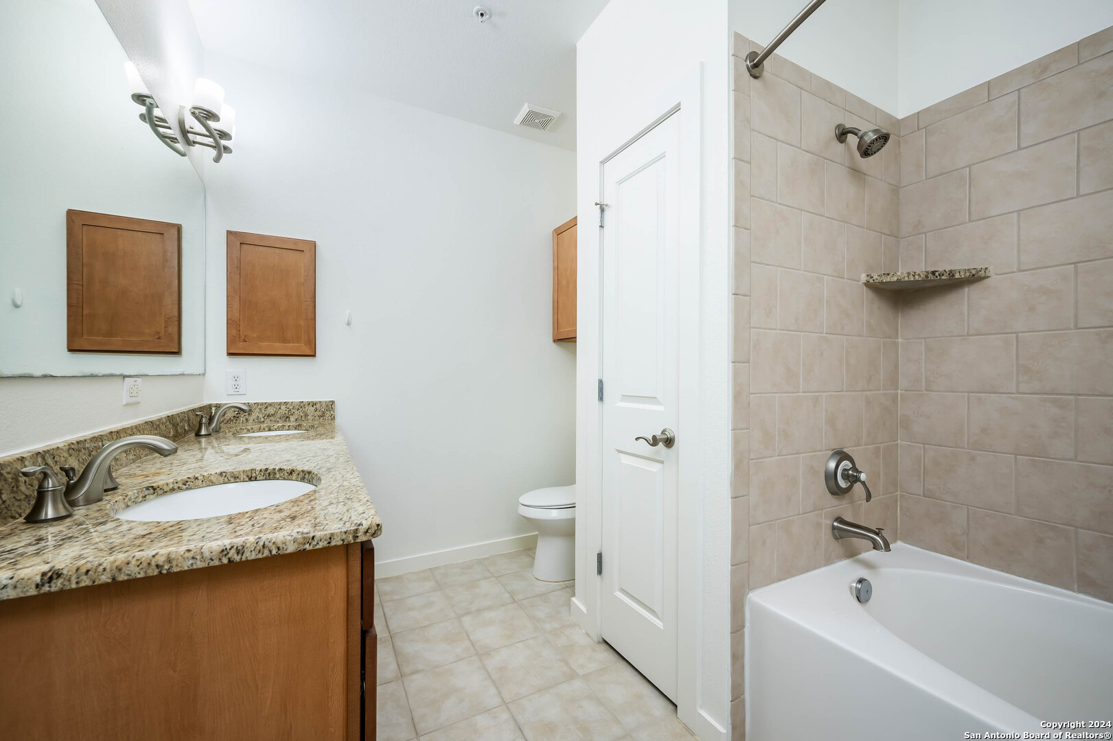 7342 oak manor 7205