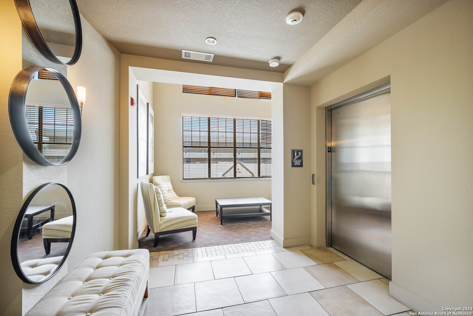 7342 oak manor 7205