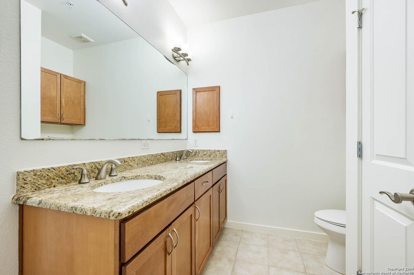 7342 oak manor 7205