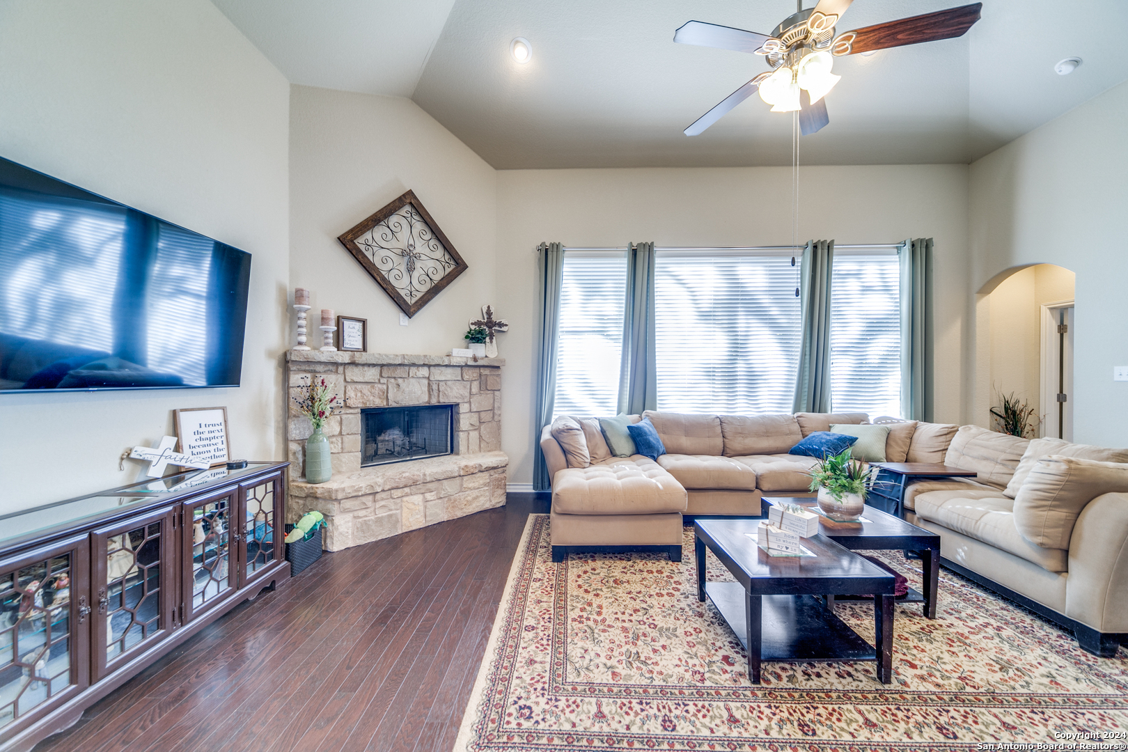 316 ENGLISH OAKS CIR