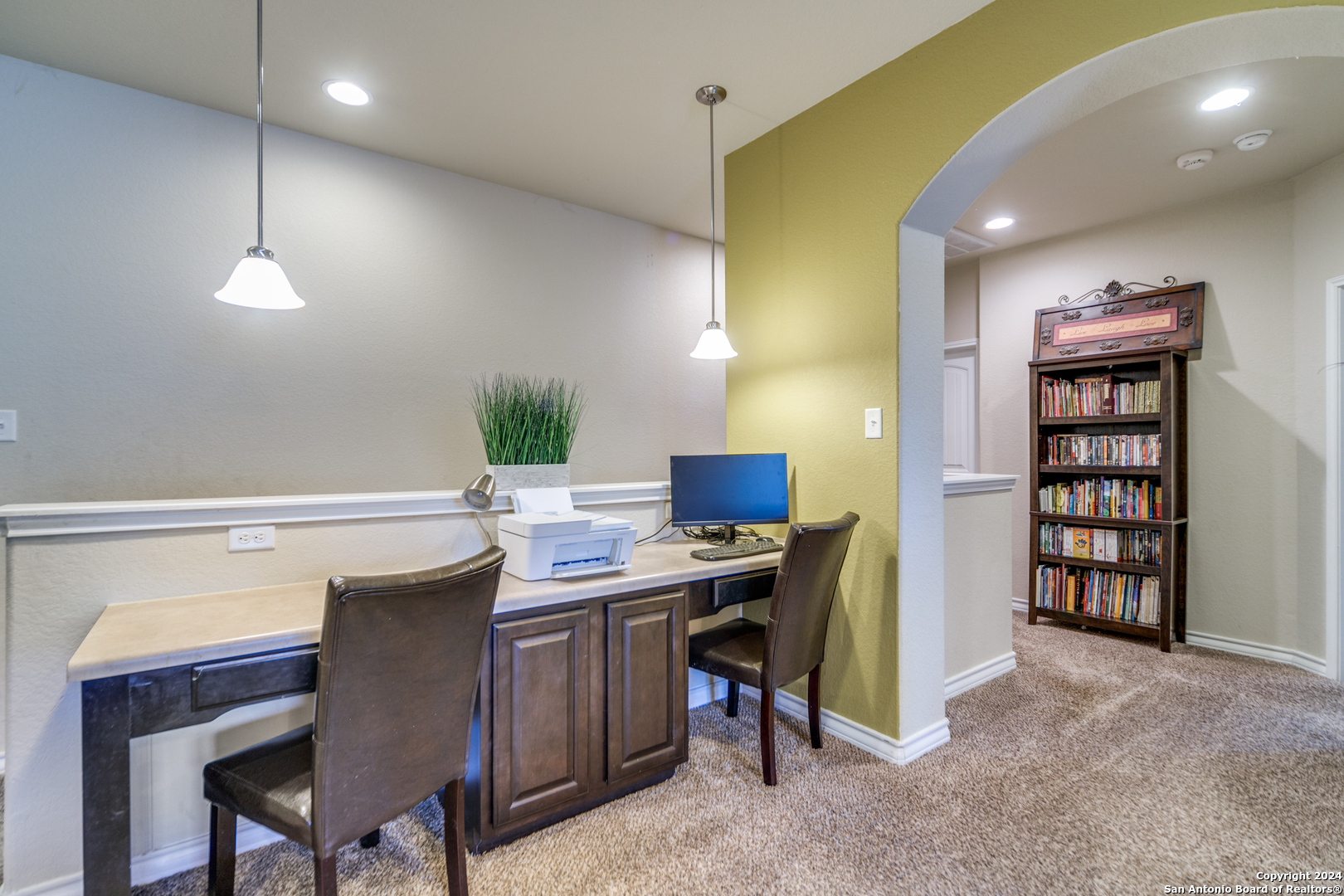 316 ENGLISH OAKS CIR