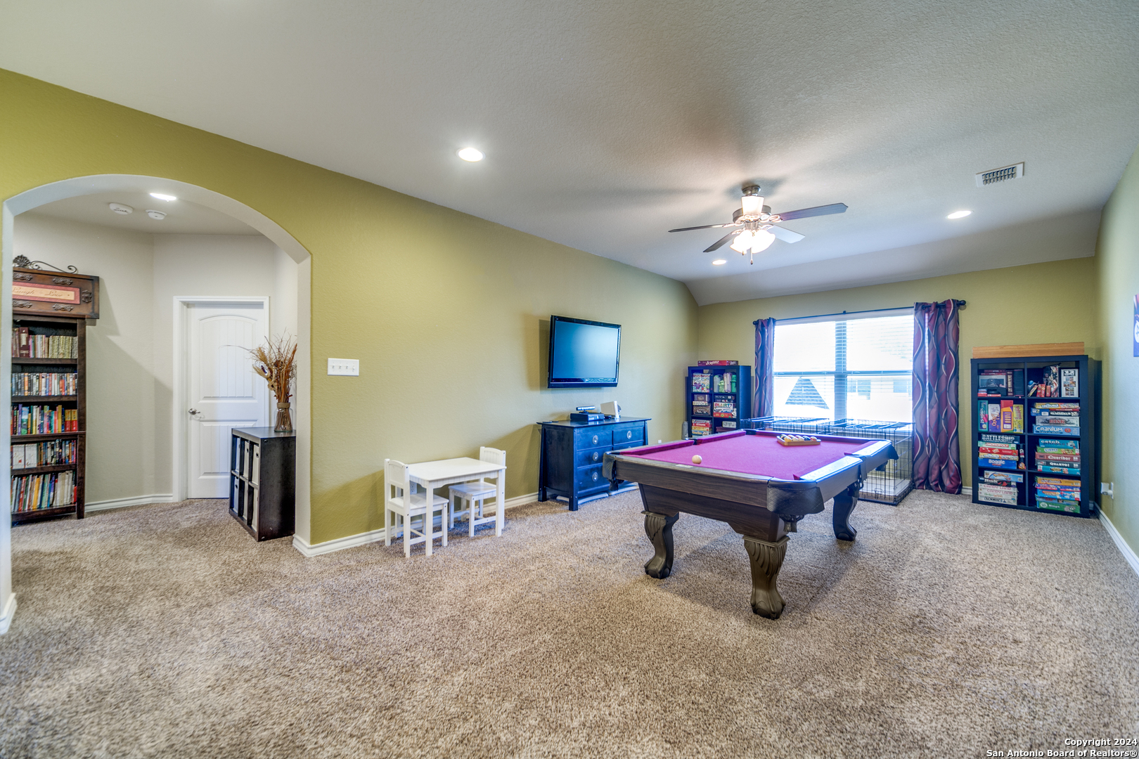 316 ENGLISH OAKS CIR
