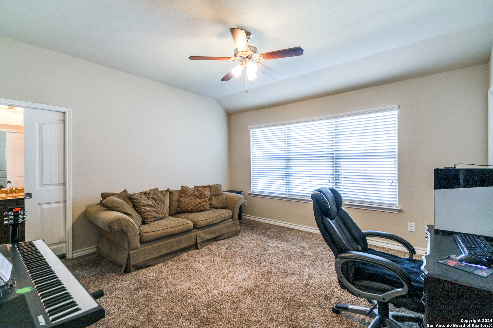 316 ENGLISH OAKS CIR