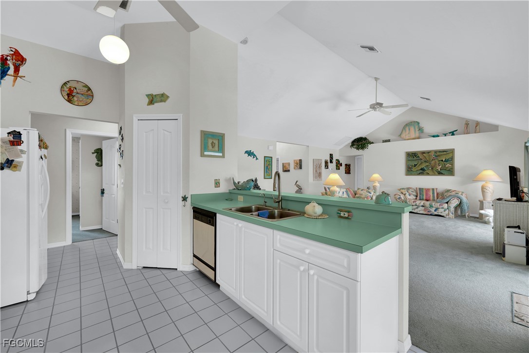 4223 SE 1st PL