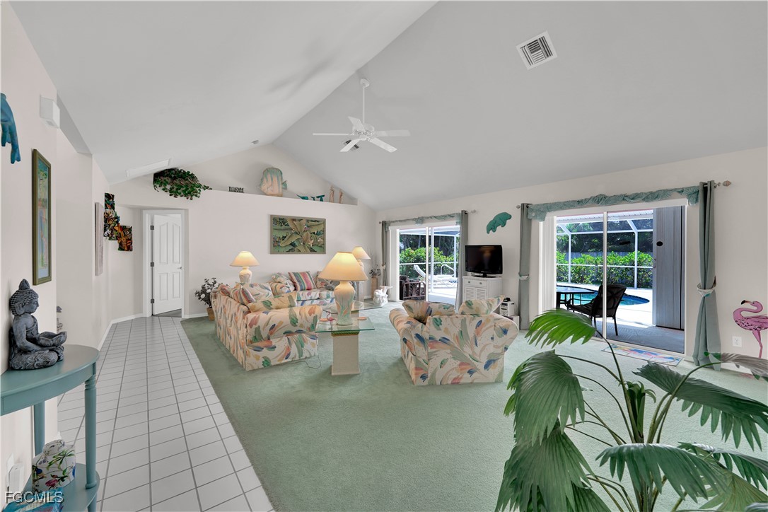 4223 SE 1st PL