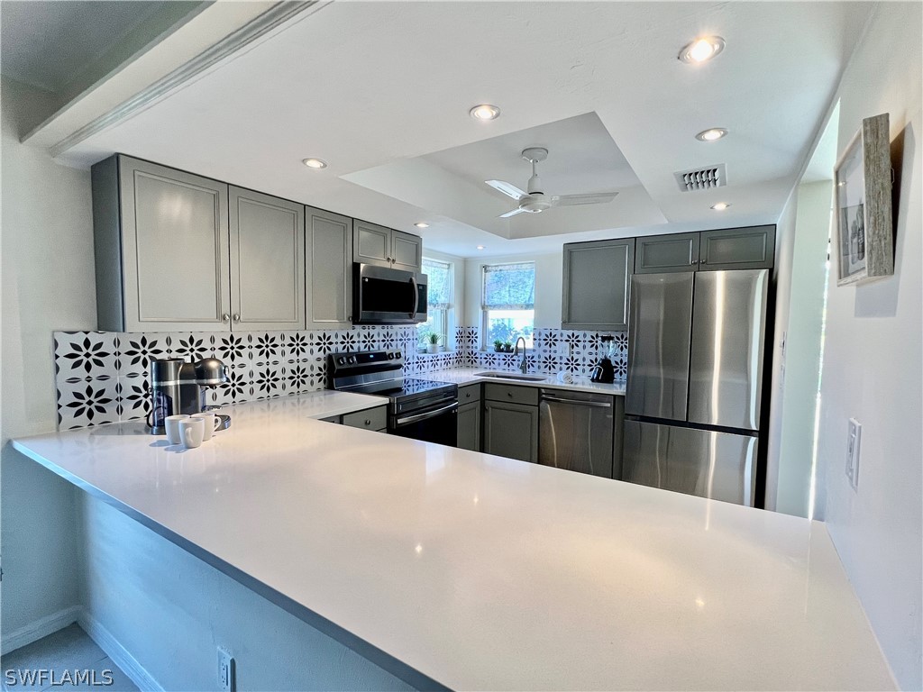 4616 Skyline BLVD 105