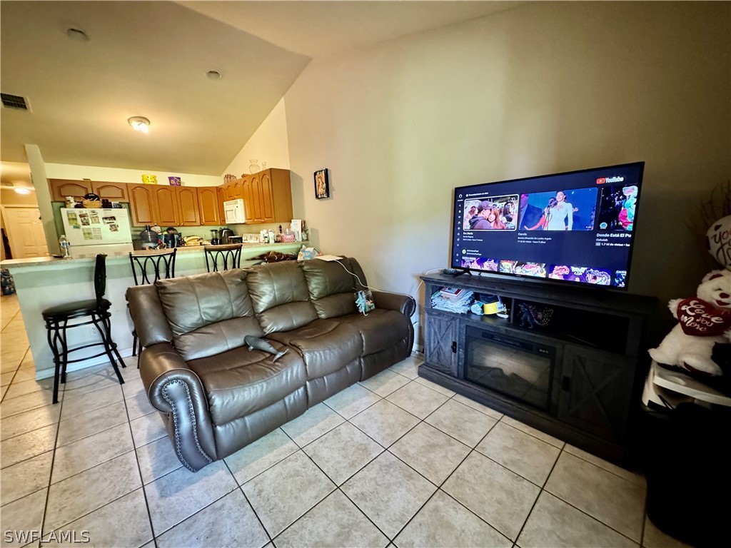 4856-4858 24th ST SW