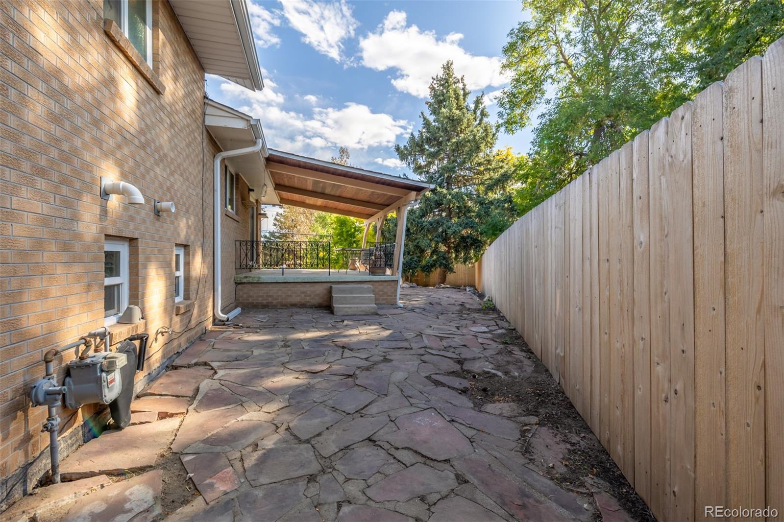 1120 Youngfield Street