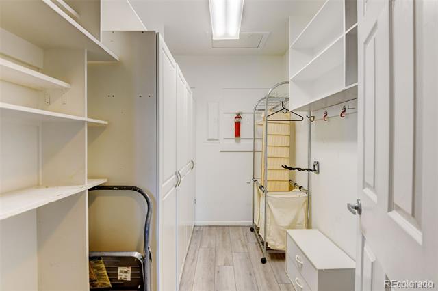 9180 E Center Avenue Unit: 9D