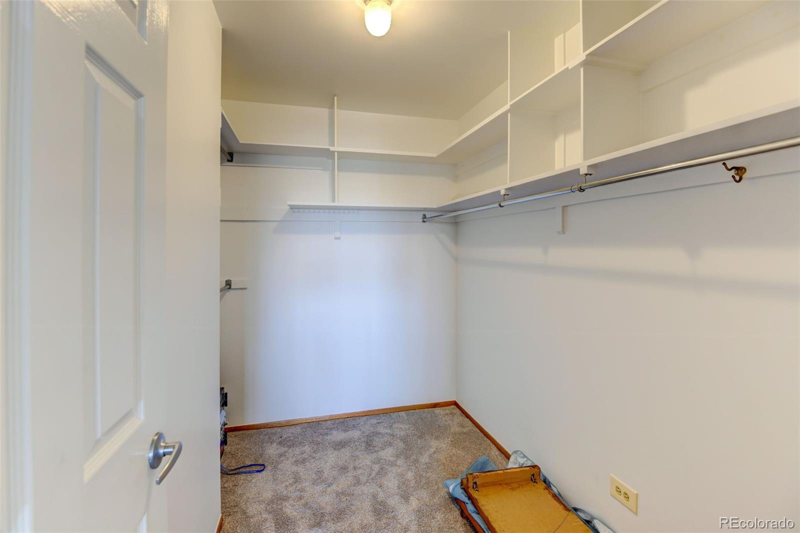 9180 E Center Avenue Unit: 9D