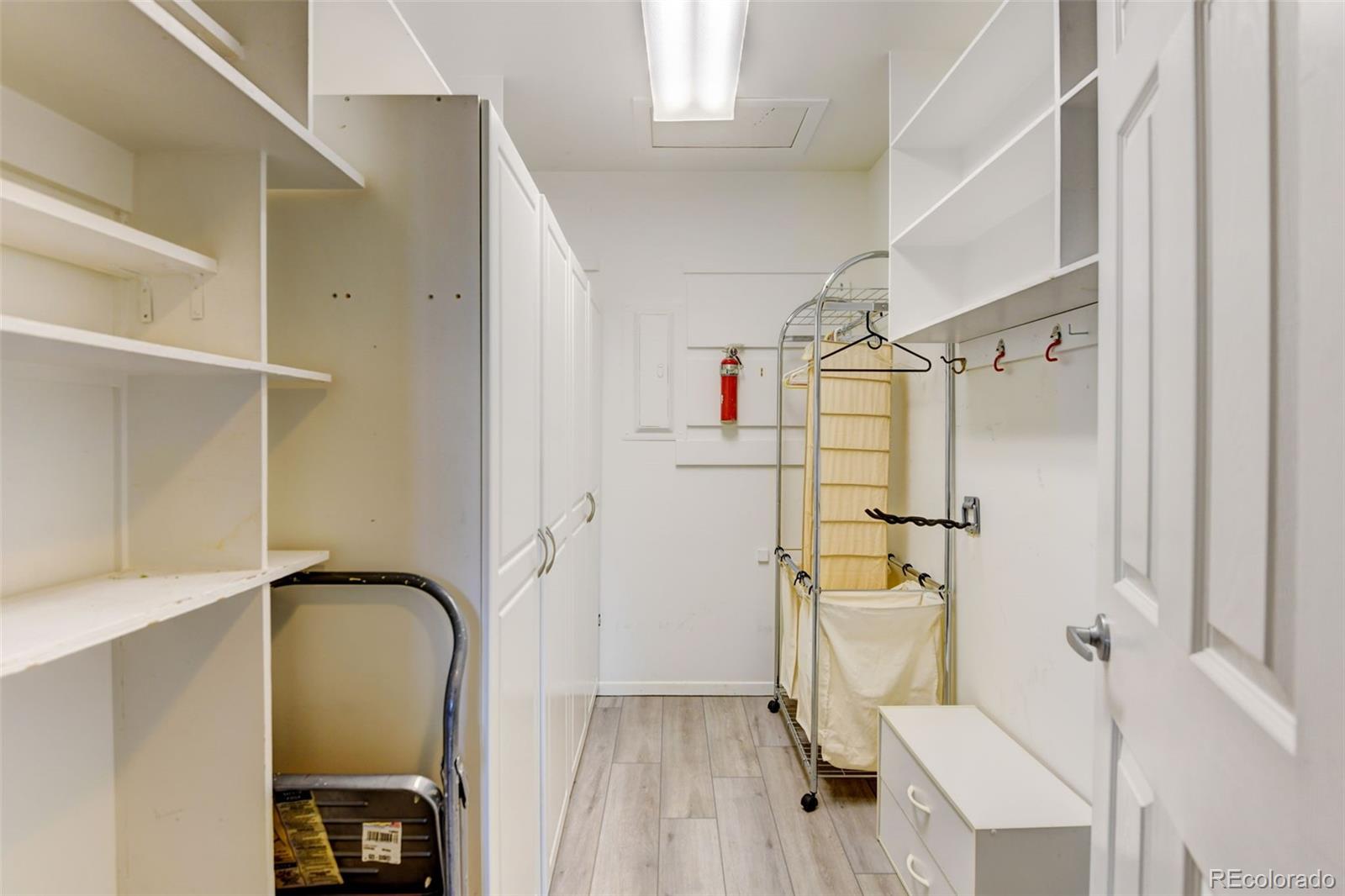 9180 E Center Avenue Unit: 9D