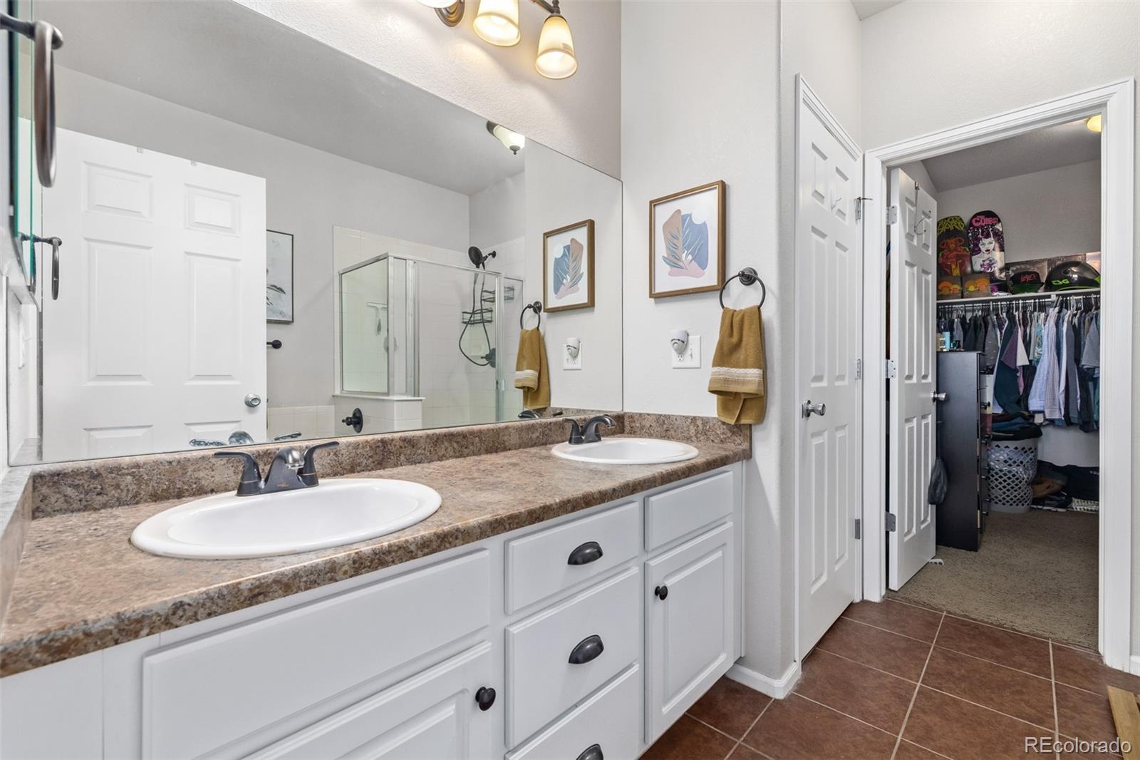 24996 E Calhoun Place Unit: B