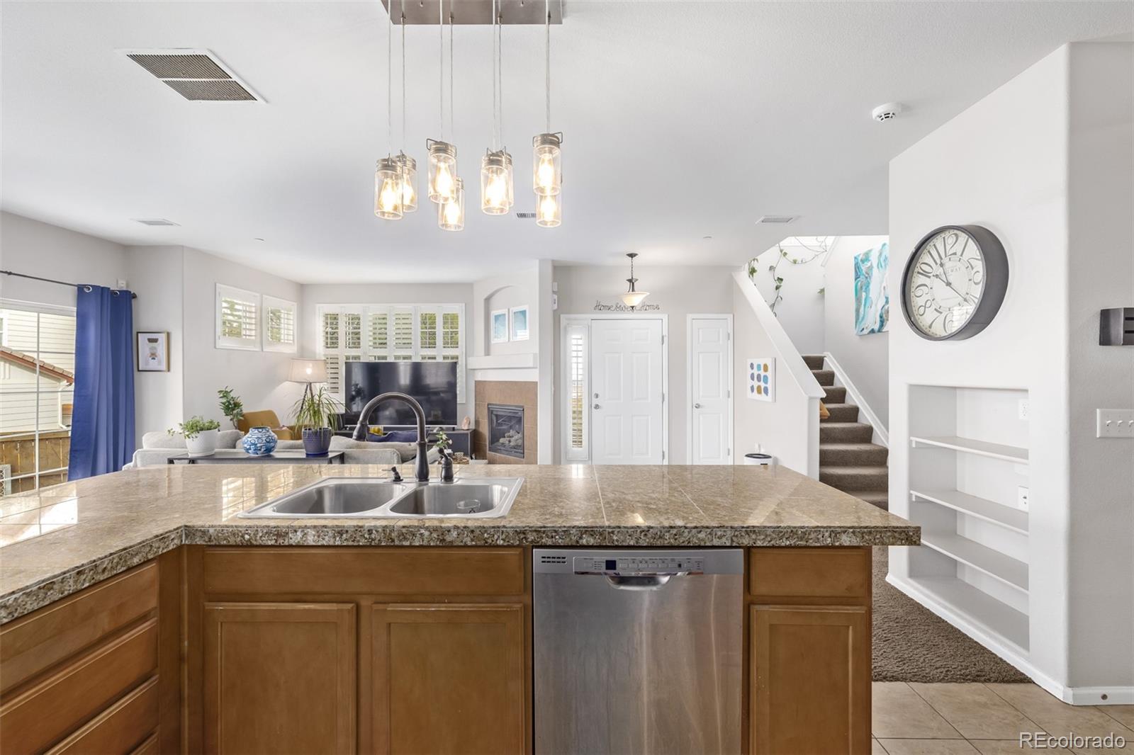 24996 E Calhoun Place Unit: B