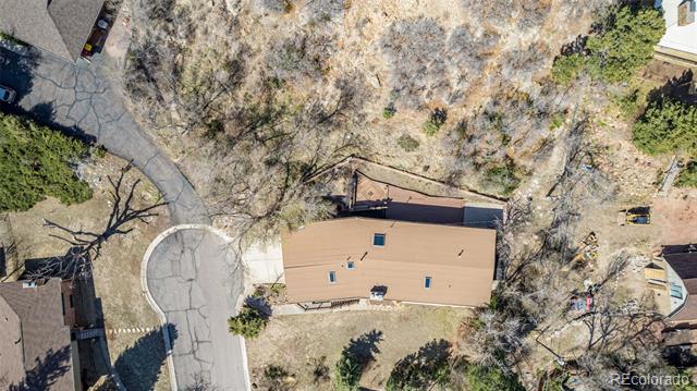 5 Austin Lane