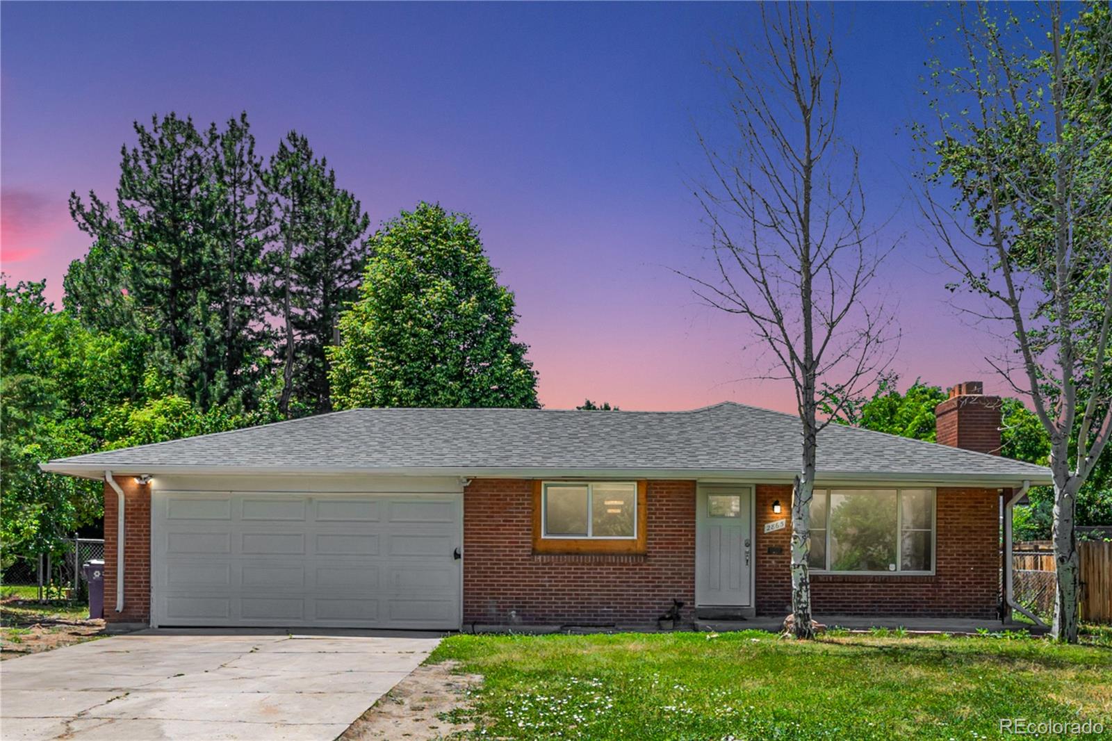 2865 S University Boulevard