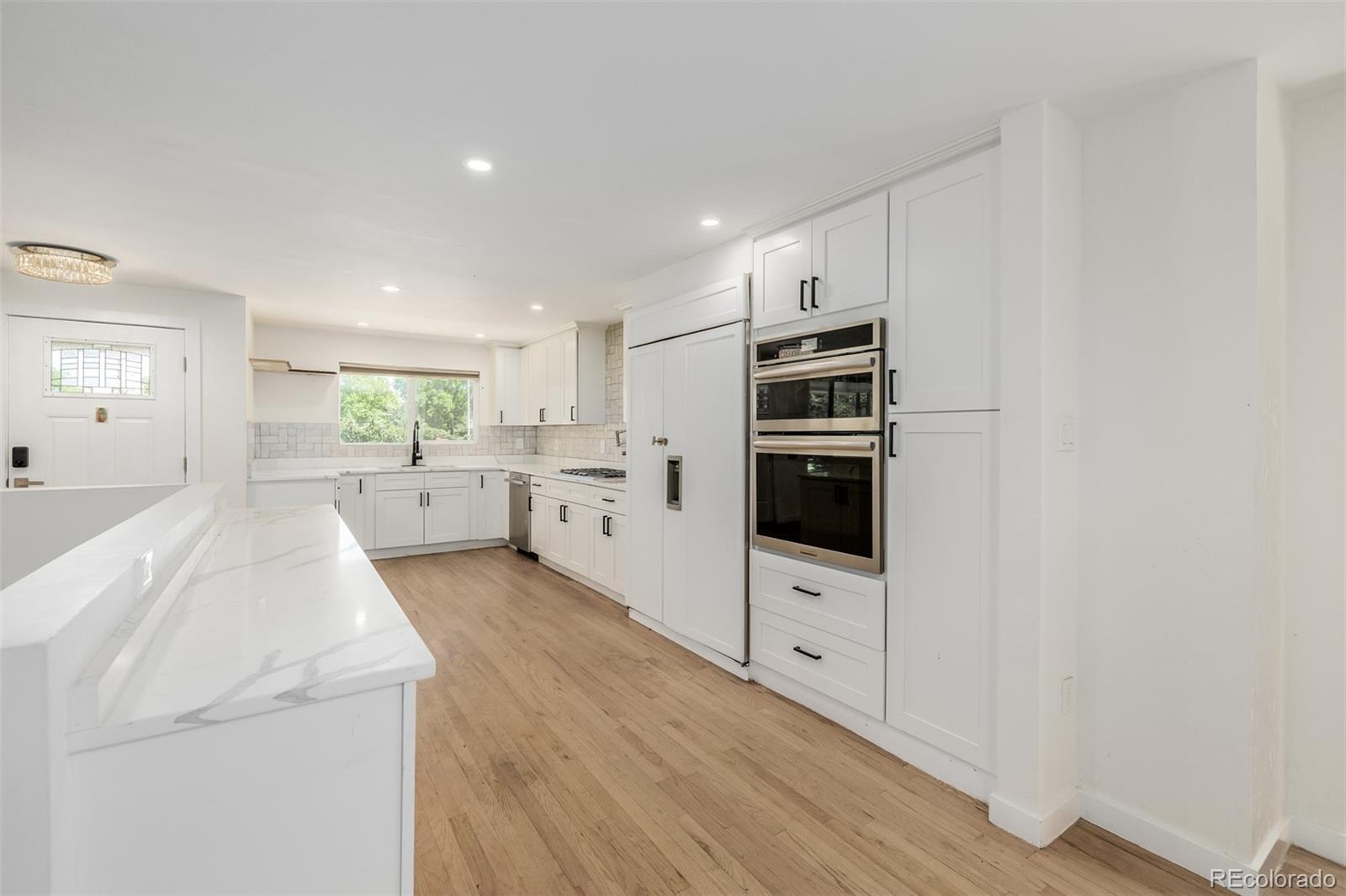 2865 S University Boulevard