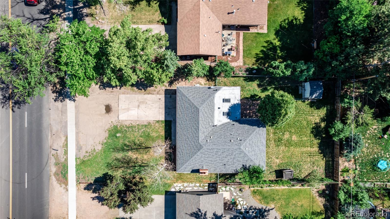 2865 S University Boulevard