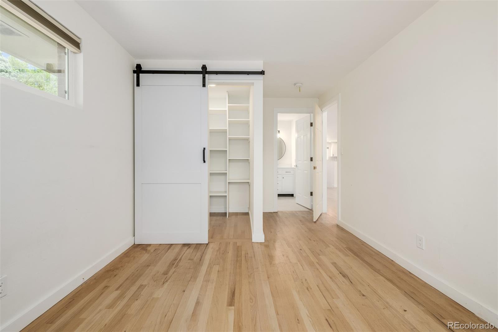 2865 S University Boulevard